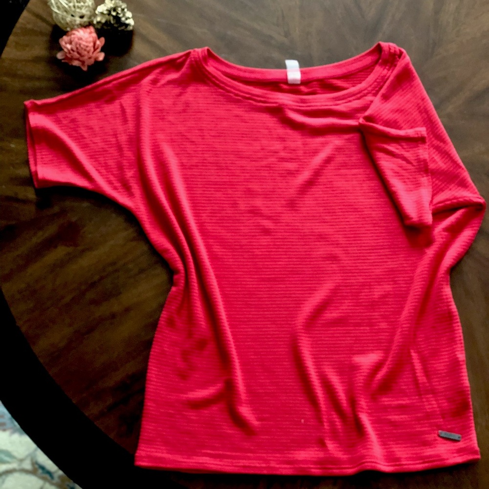 Tshirt - Picture 2 of 3